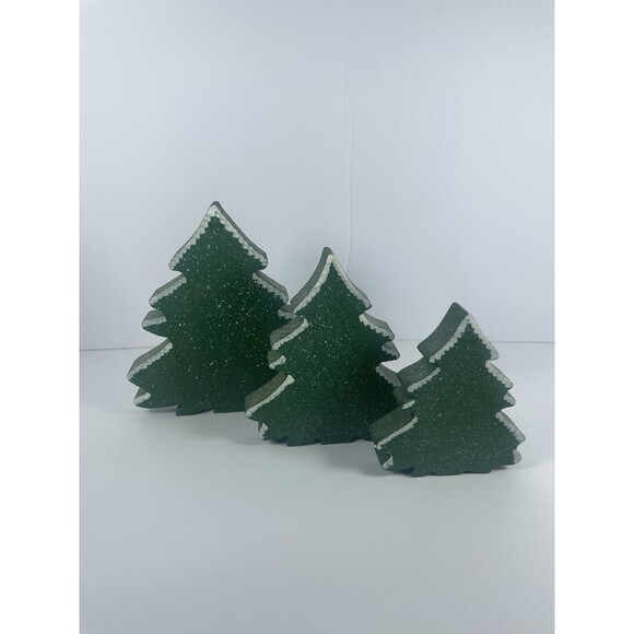 Lot of 3 Wooden Christmas Trees Shelf Sitters Snow Capped - Picture 1 of 3